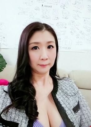 요시오카 나나코